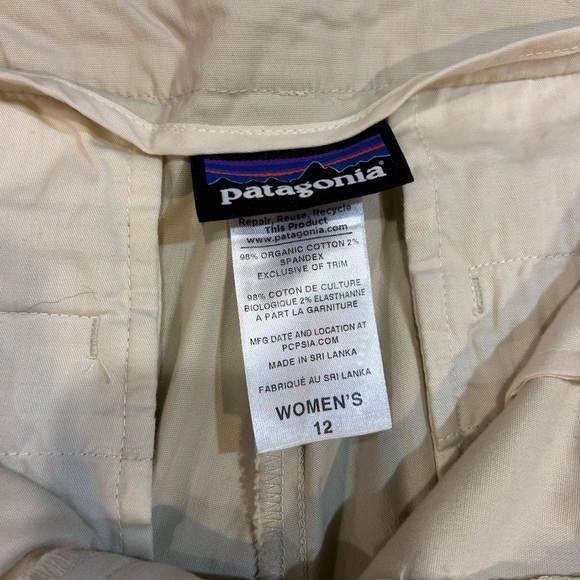 Patagonia women’s shorts perfect for summer weekend. - Picture 5 of 8